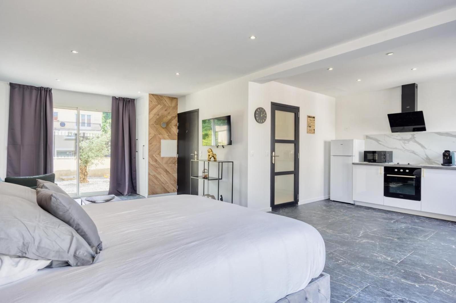 Studio 1 Coubron Екстер'єр фото